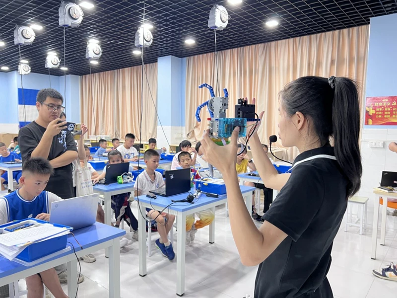 如何借助篮球榜样的力量提升团队协作能力_1